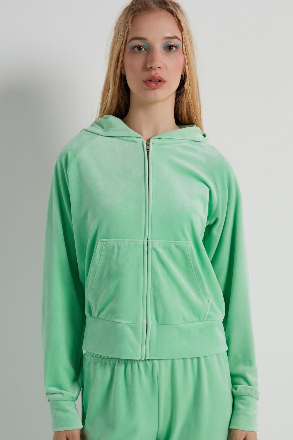 Tezenis Long Sleeve Zip Hoodie in Chenille Zielone Zielone | 3847-LBZTP