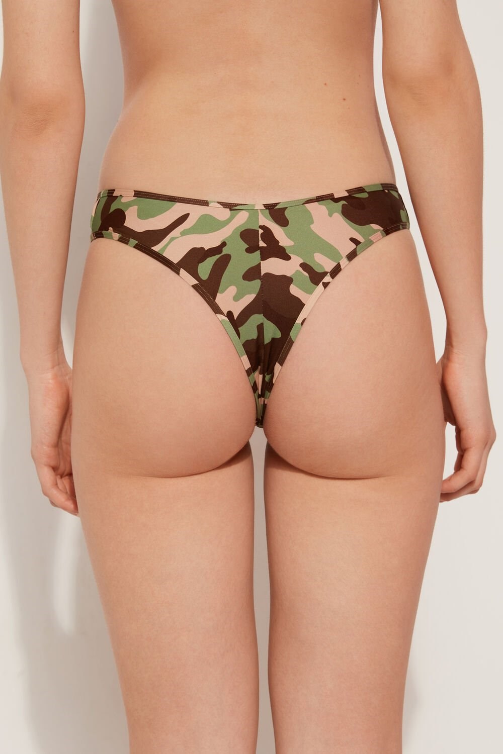 Tezenis New Camo Family High-Cut Brazilian Bikini Bottoms Kolorowe Camo | 5782-AXZSP