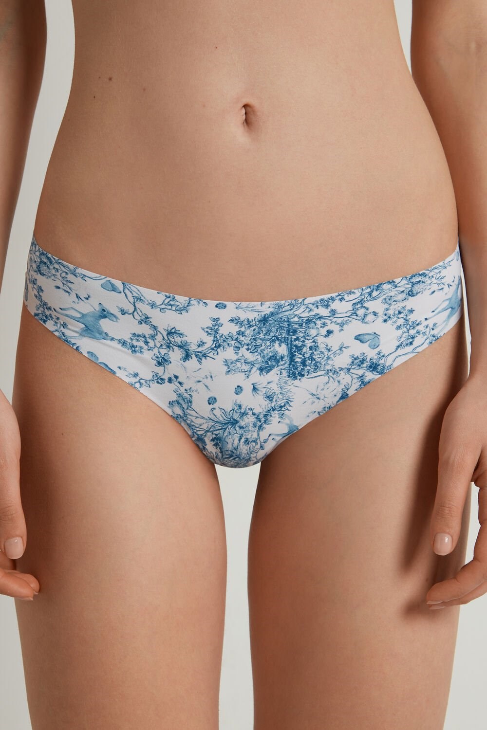 Tezenis Raw Edge Brazilian Brief in Printed Microfiber Głęboka Niebieskie | 0439-IEJLT